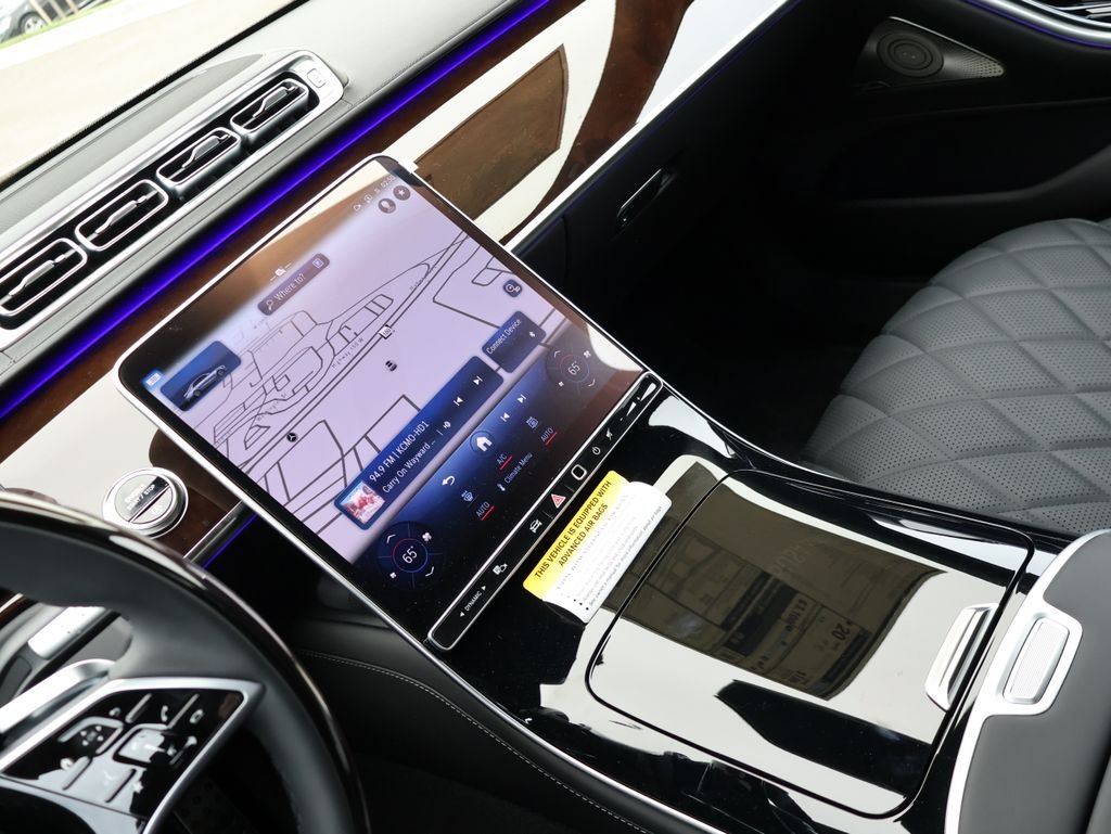 New 2026 MANUFAKTUR Graphite Metallic Mercedes-Benz S 580 image 24