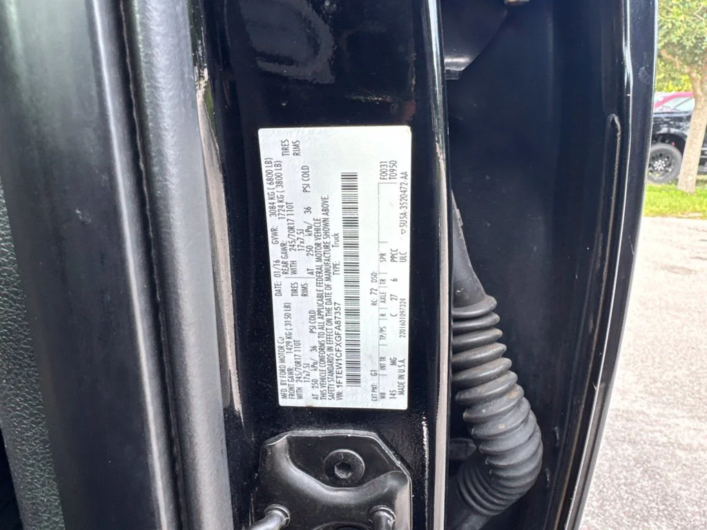 Used 2016 Shadow Black Ford XLT image 12