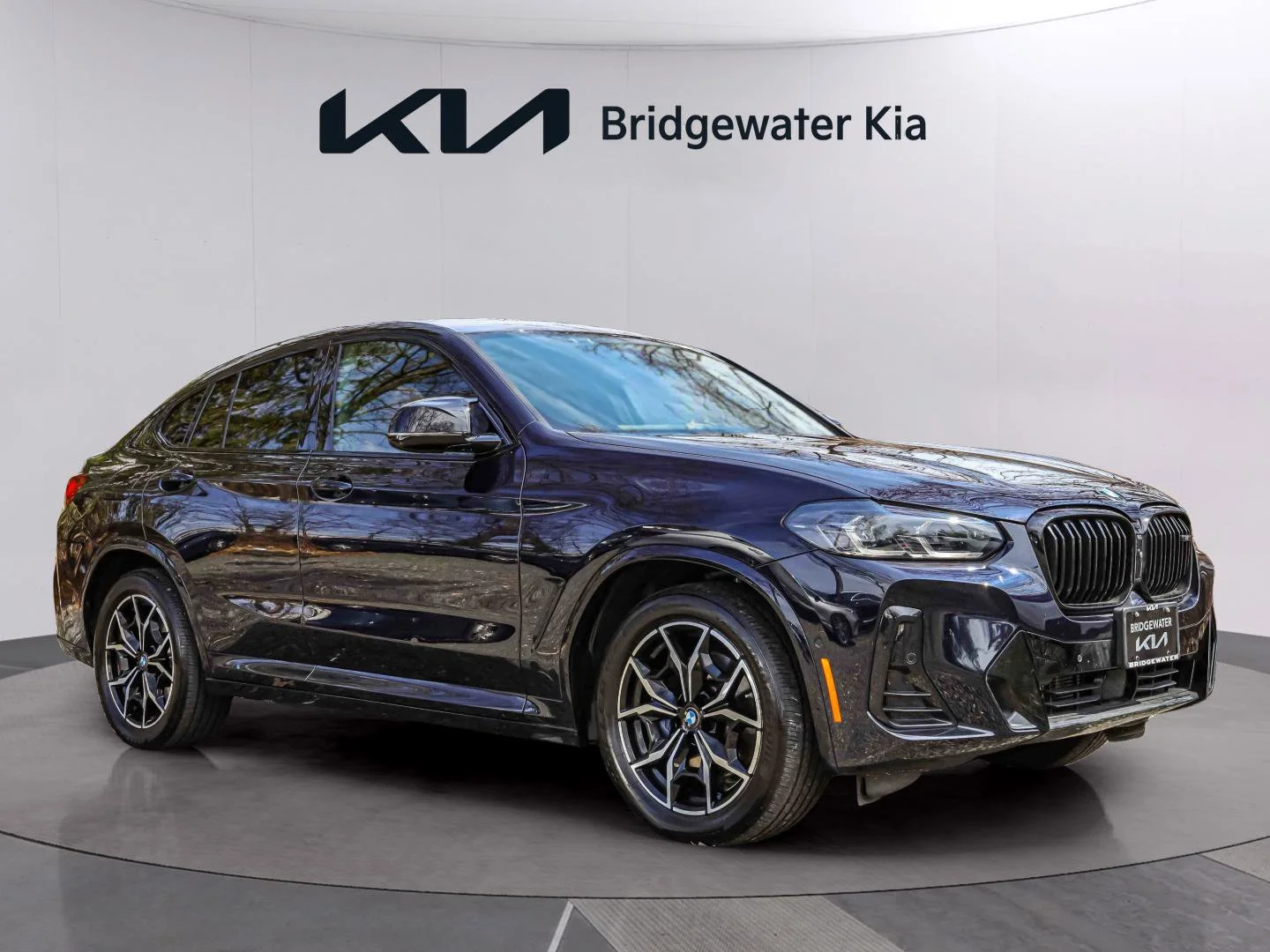 2023 BMW X4 M40i's photo