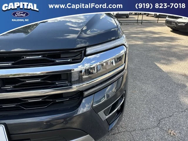 Used 2024 Blue Ford Limited image 11