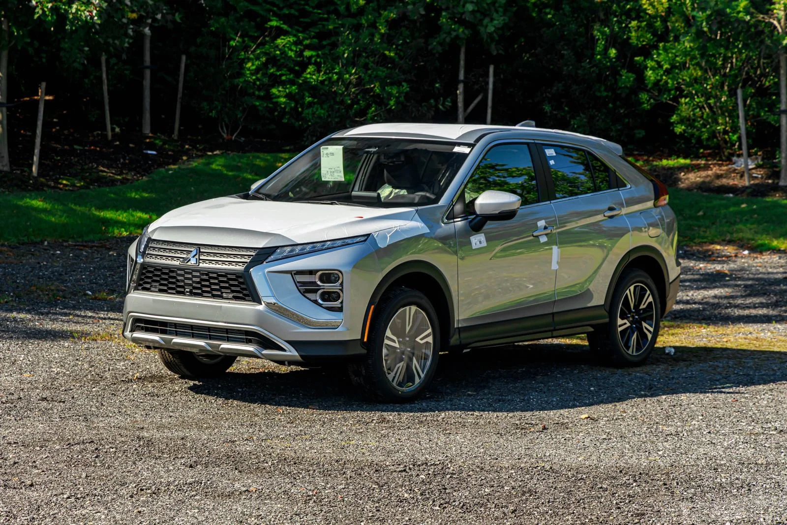 2025 Mitsubishi Eclipse Cross SE S-AWC's photo