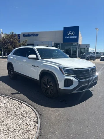 2024 Volkswagen Atlas Cross Sport 2.0T SE w/Technology