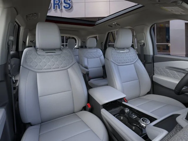 New 2026 Rapid Red Metallic Tinted Clearcoat Ford Platinum image 10