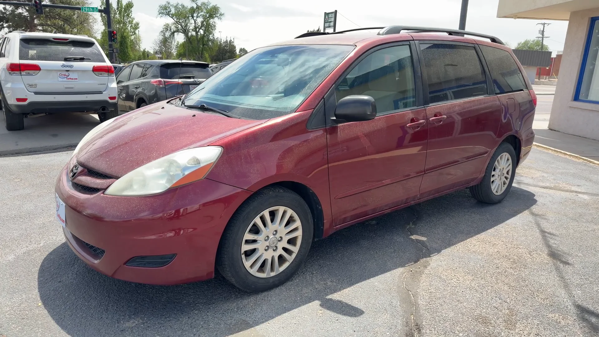 2010 Toyota Sienna CE 8-Passenger's photo
