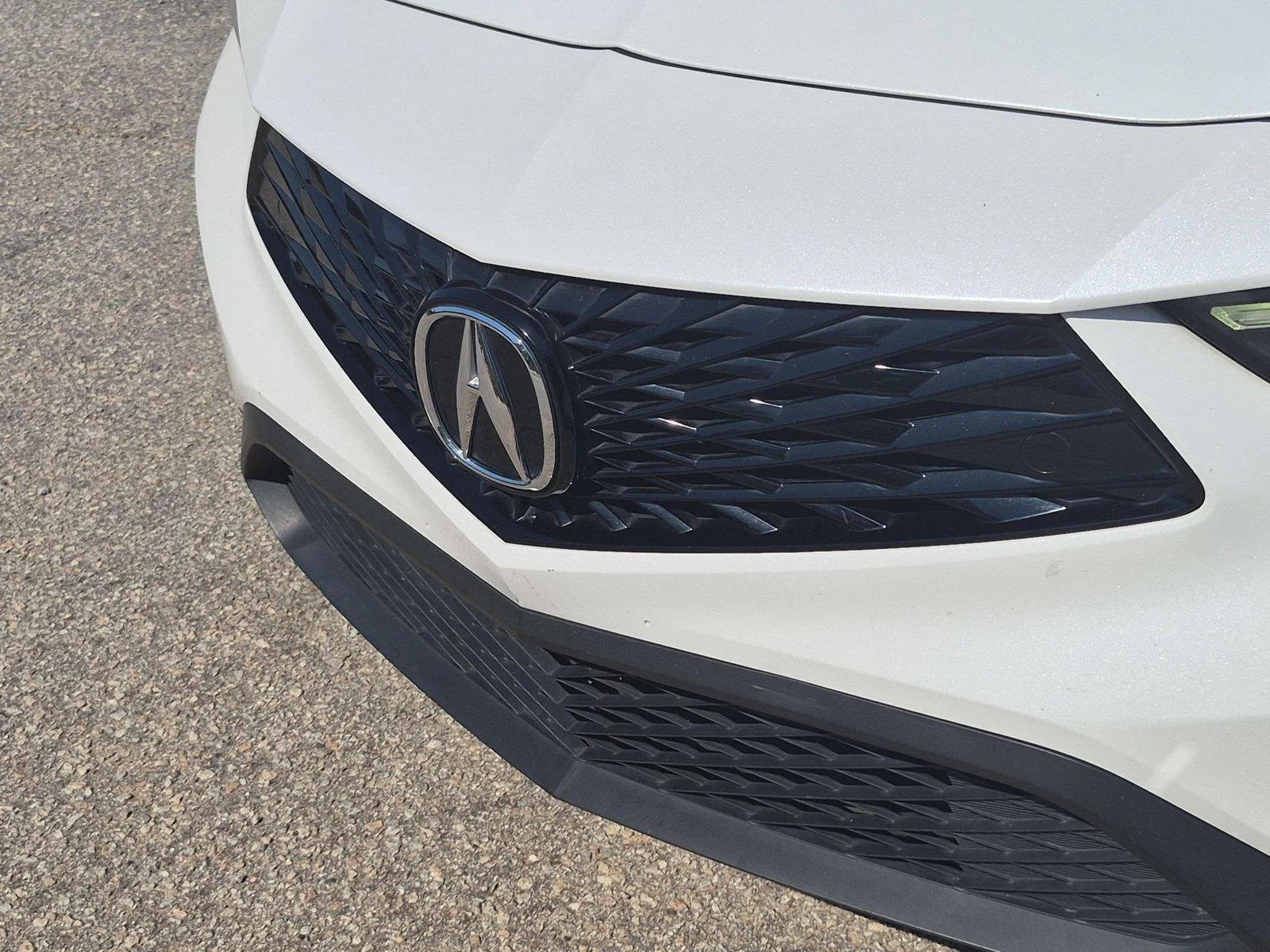 Used 2024 Platinum White Pearl Acura  image 13
