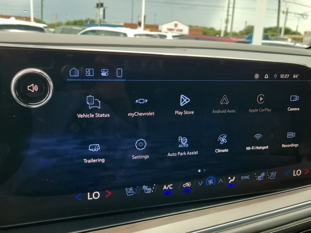 2026 Chevrolet Suburban Premier - Photo 29