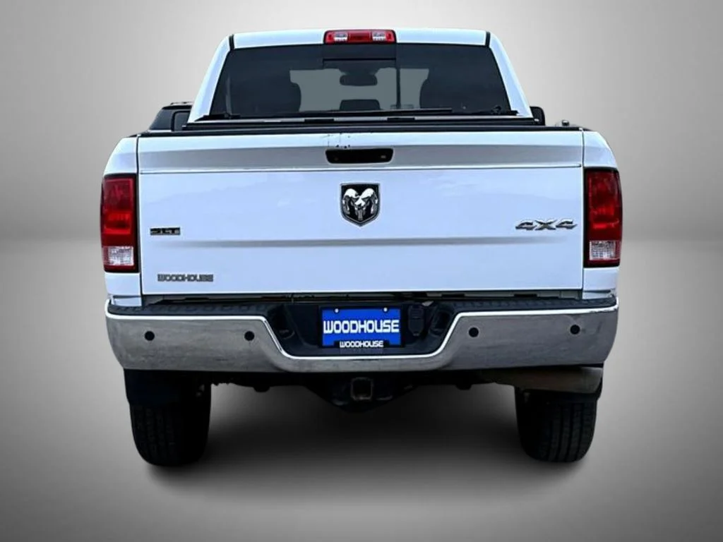 Used 2017 White Ram SLT image 6