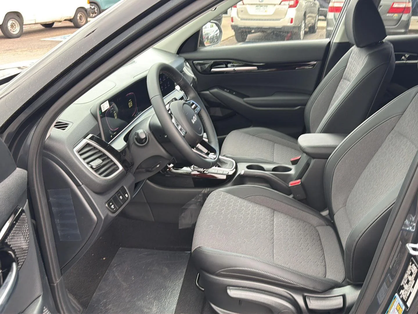 New 2026 Gravity Gray Kia S image 8