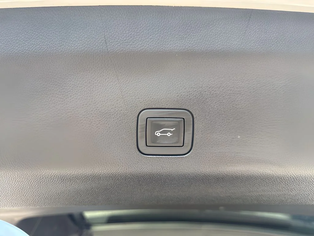Used 2025 Beige Chevrolet Z71 image 32