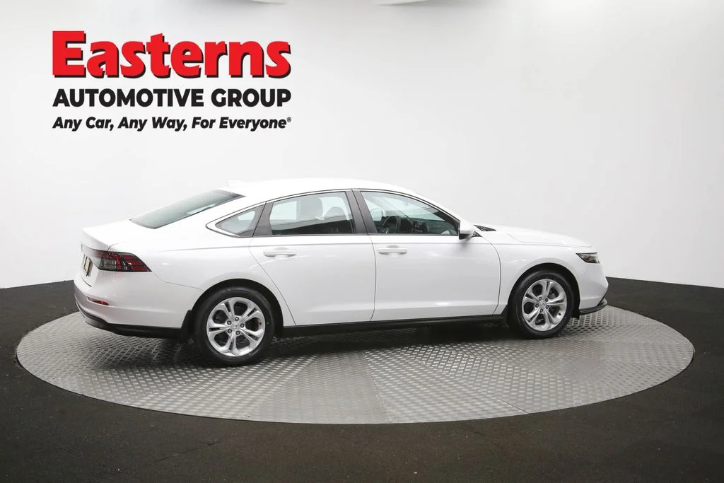 Used 2023 White Honda LX image 43