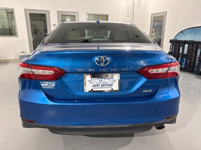 Used 2019 Blue Toyota XLE image 7