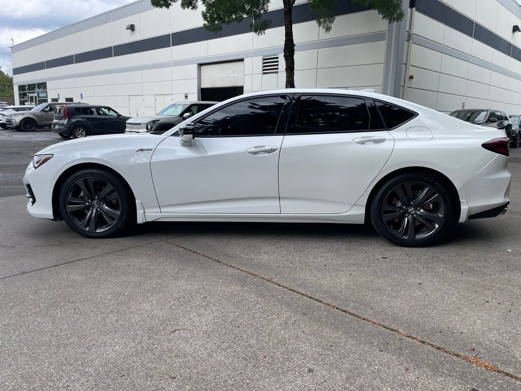 Used 2022 Platinum White Pearl Acura A-Spec Package image 5