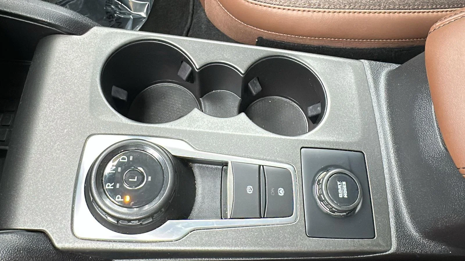 Used 2025 Oxford White Ford Outer Banks image 23