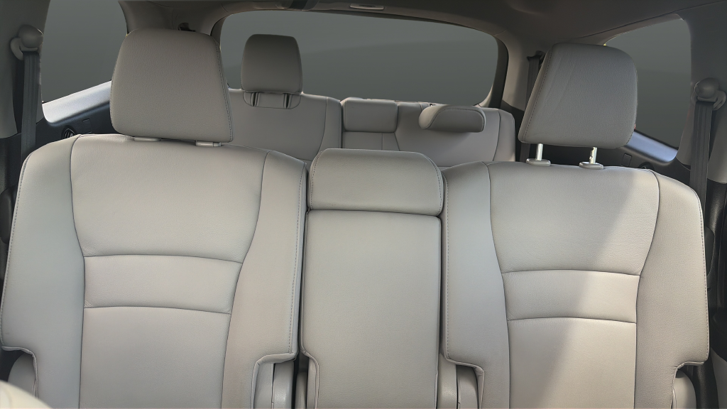 Used 2017 Blue Honda EX-L image 24