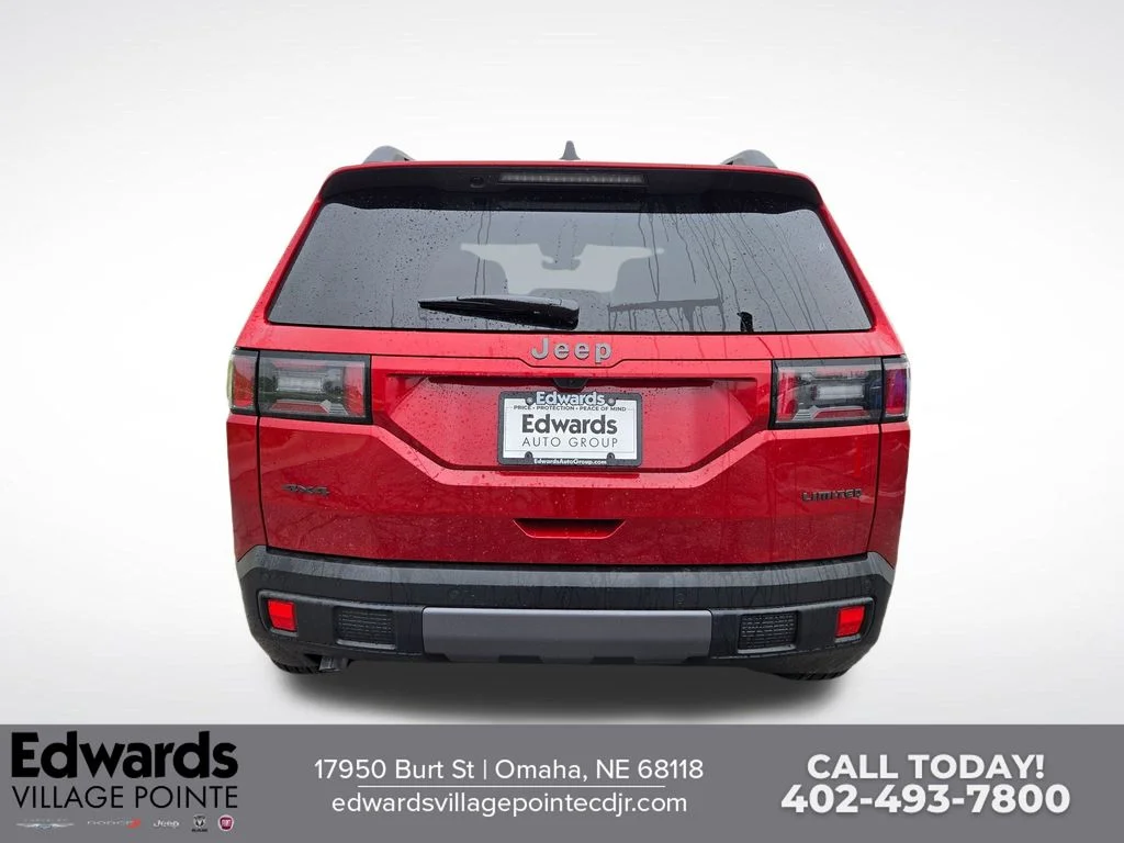 New 2026 Red Hot Pearl-Coat Exterior Paint Jeep Limited image 4