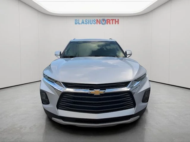 Used 2022 Silver Chevrolet LT image 3