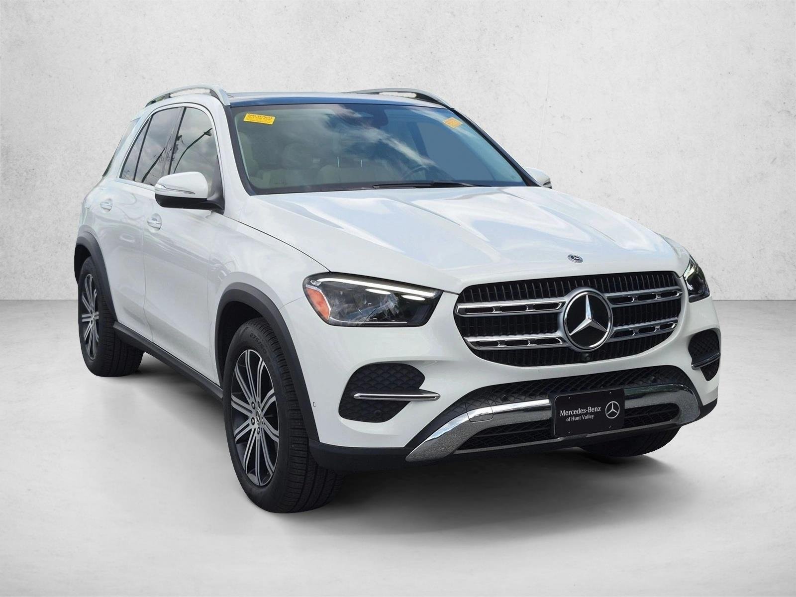 Certified Used 2024 Polar White Mercedes-Benz GLE 450 image 3