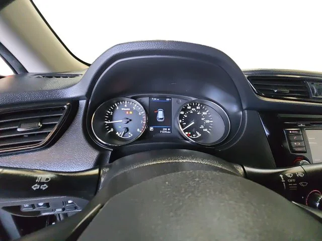 Used 2019 Black Nissan S image 14