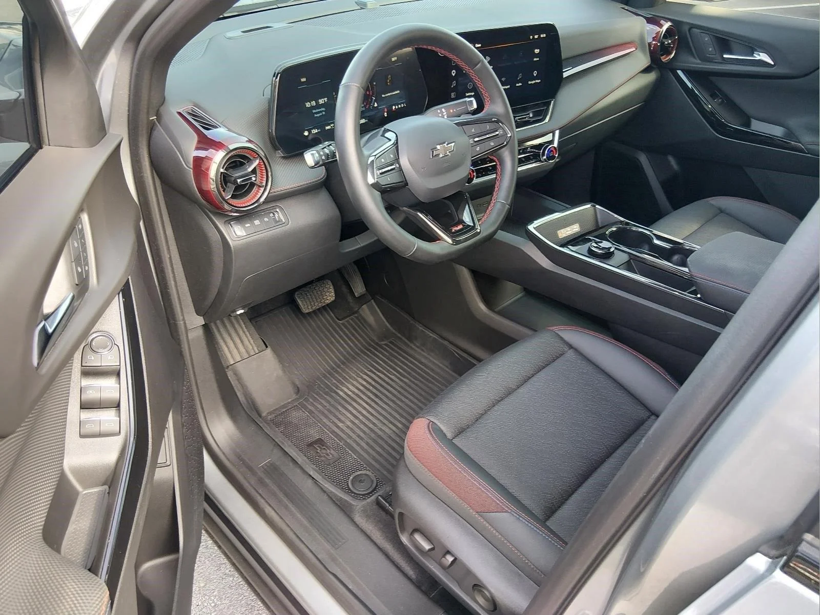 Used 2025 Sterling Gray Metallic Chevrolet AWD RS image 15