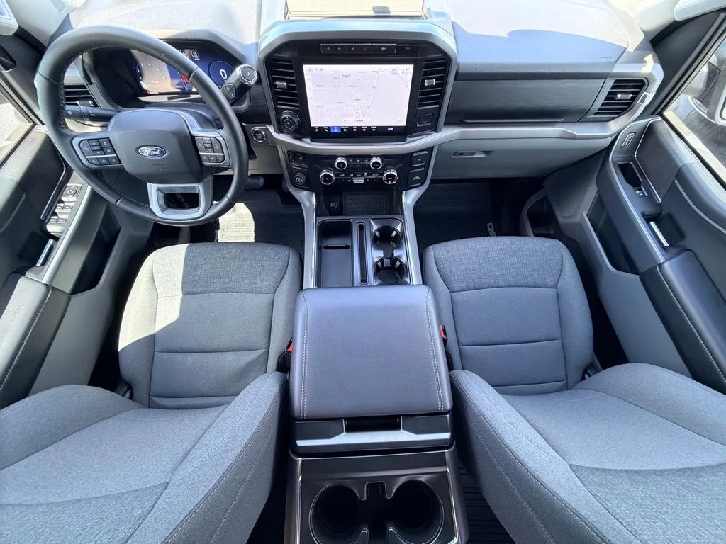 Used 2024 Gray Ford XLT image 22