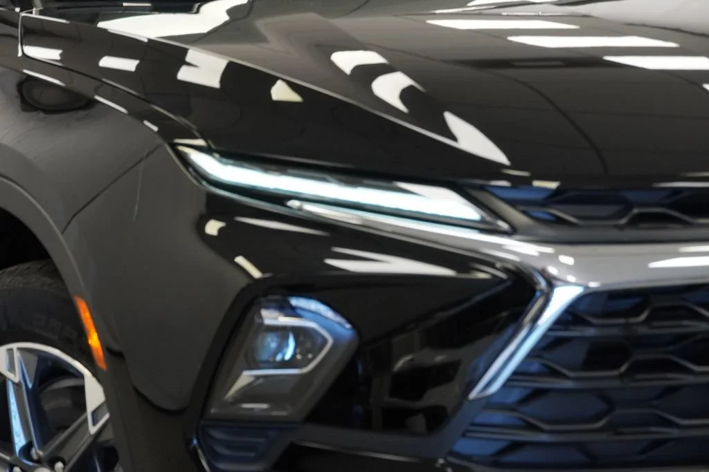 New 2026 Black Chevrolet 2LT image 32