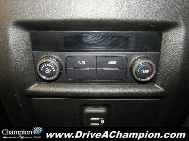 2022 Chevrolet Traverse 1LT - Photo 16