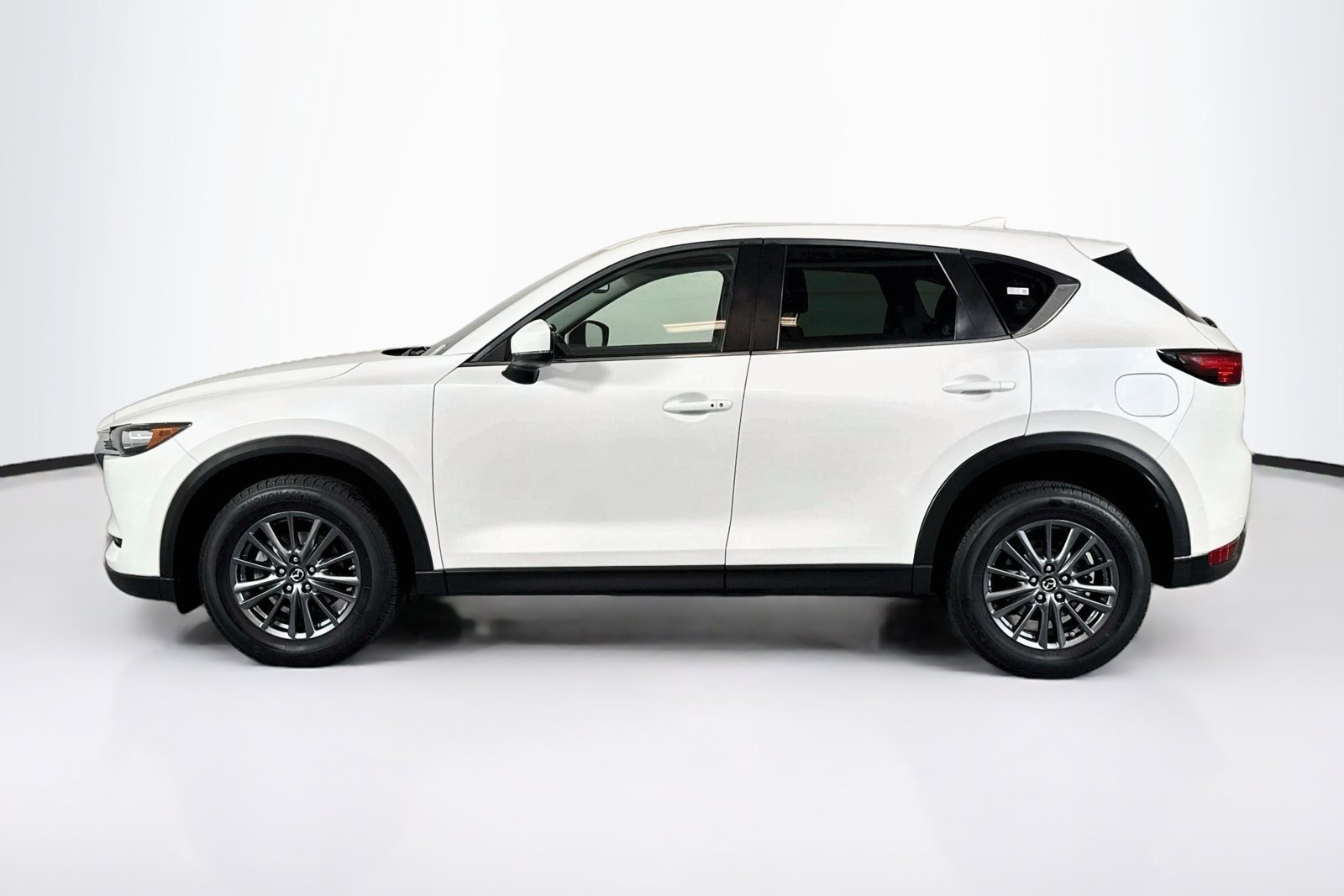 Used 2019 Snowflake White Pearl Mica Mazda Touring image 8