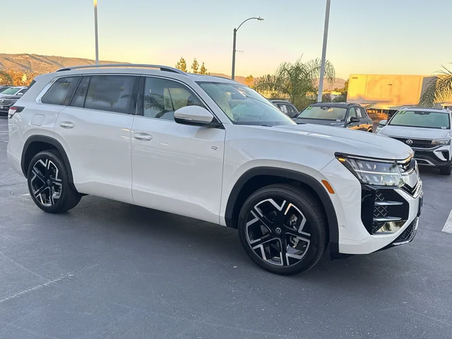 2027 Volkswagen Atlas SEL Premium R-Line
