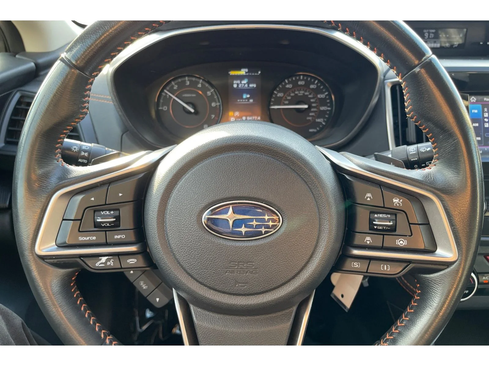 Used 2021 CRYSTAL WHITE PEA Subaru Premium image 31