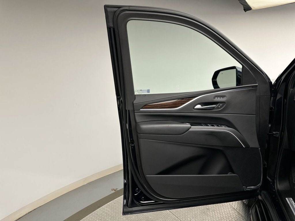 Used 2023 Blue Metallic Cadillac Premium Luxury image 22