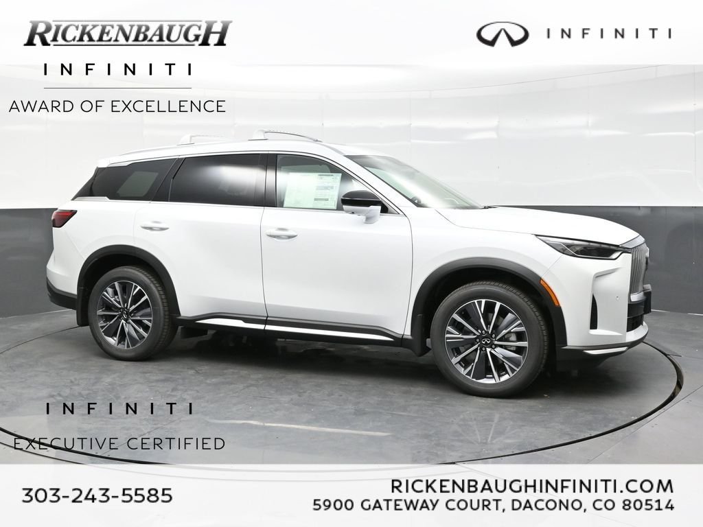 Certified Used 2026 White INFINITI LUXE image 10