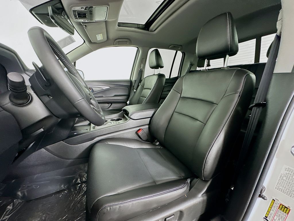 New 2026 Platinum White Pearl Honda RTL image 20