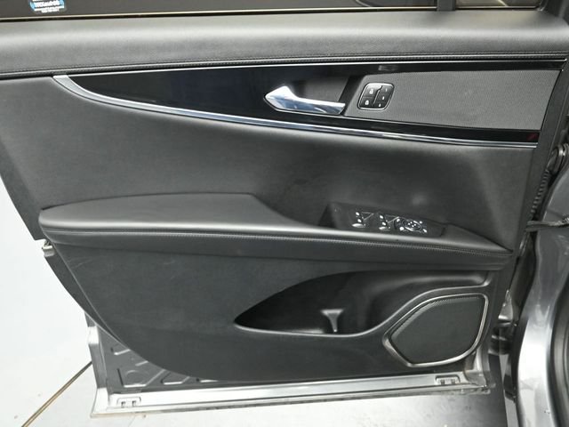 2023 LINCOLN NAUTILUS - Image 19