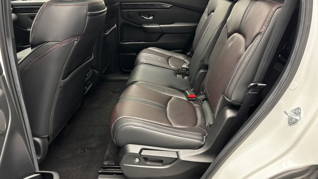 Used 2025 White Honda Black Edition image 40