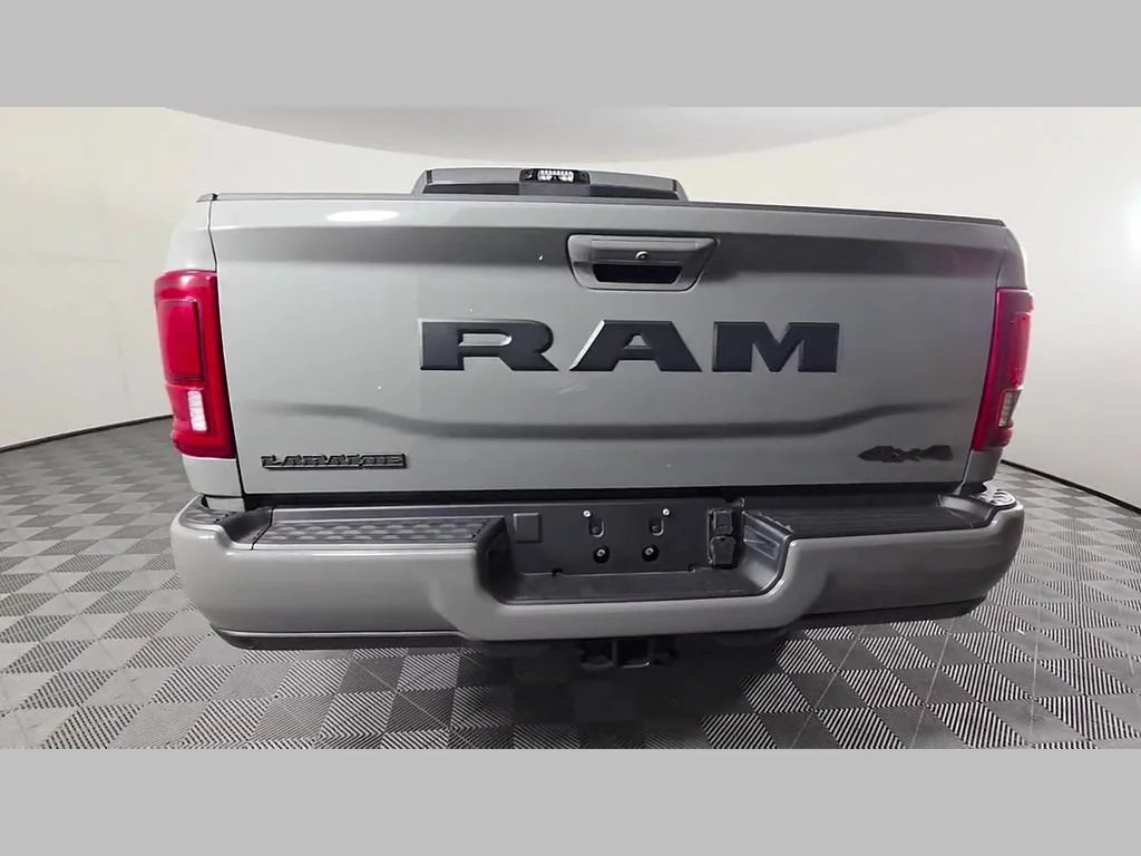 New 2026 Ceramic Gray Clear-Coat Exterior Paint RAM Laramie image 29