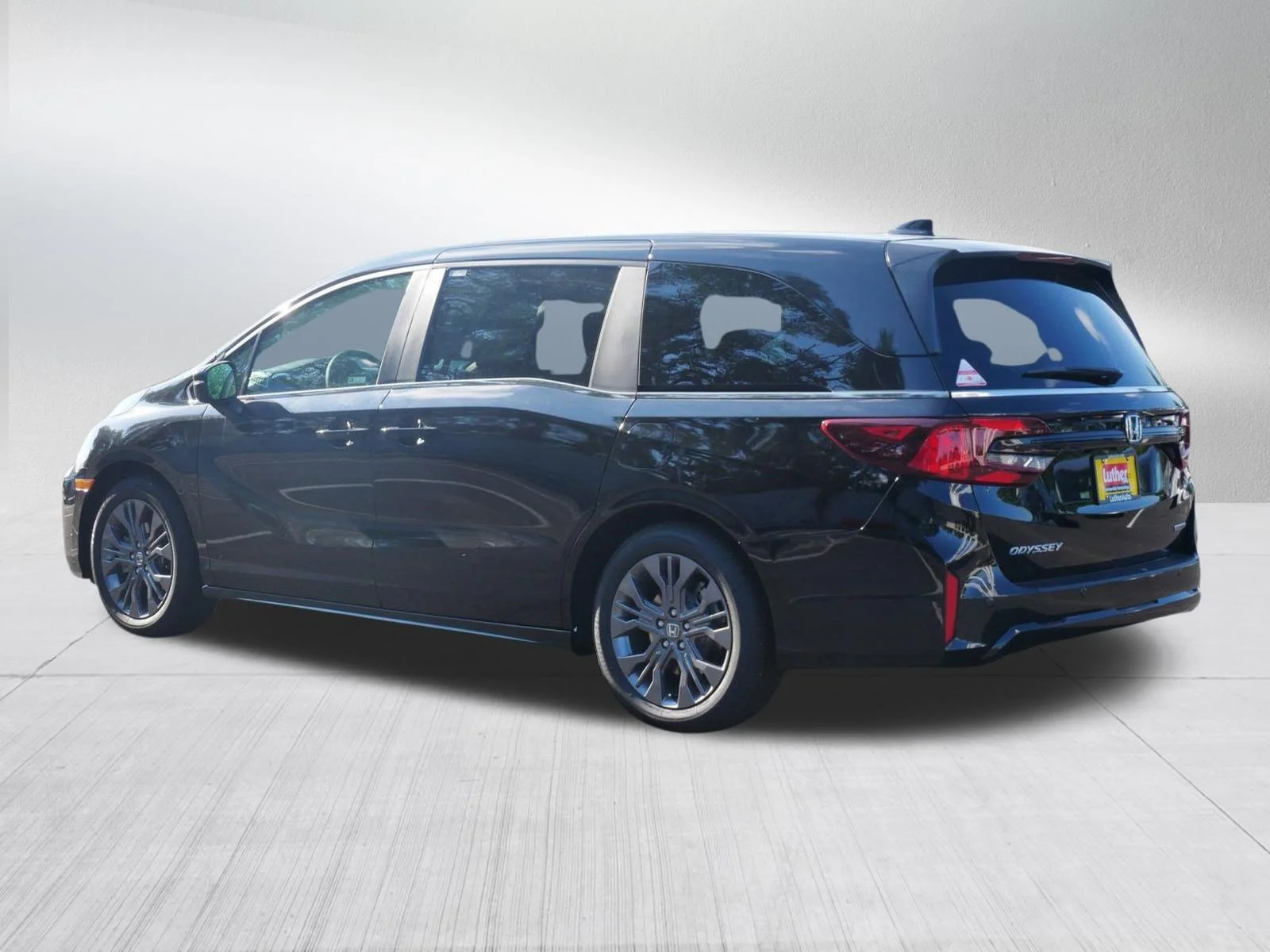 New 2026 Crystal Black Pearl Honda Touring image 5