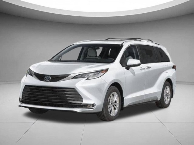 2026 TOYOTA SIENNA 