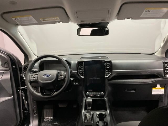 New 2026 Shadow Black Ford XLT image 27
