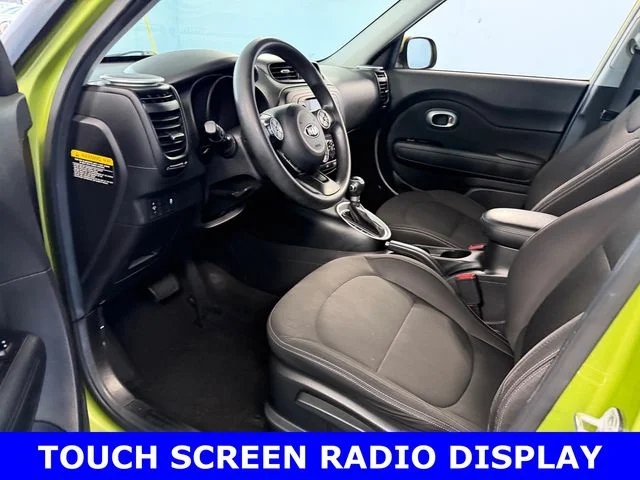 Used 2015 Green Kia Base image 7