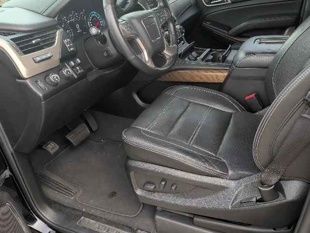 Used 2019 Black GMC Denali image 19