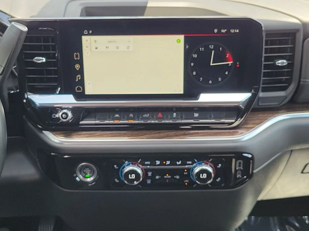 Used 2023 Black GMC Elevation image 20