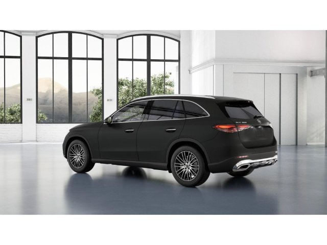 New 2027 MANUFAKTUR exclusive graphite grey magno Mercedes-Benz GLC 300 image 30