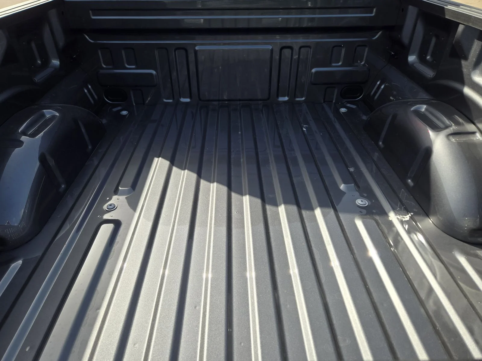New 2026 Carbonized Gray Metallic Ford XLT image 20