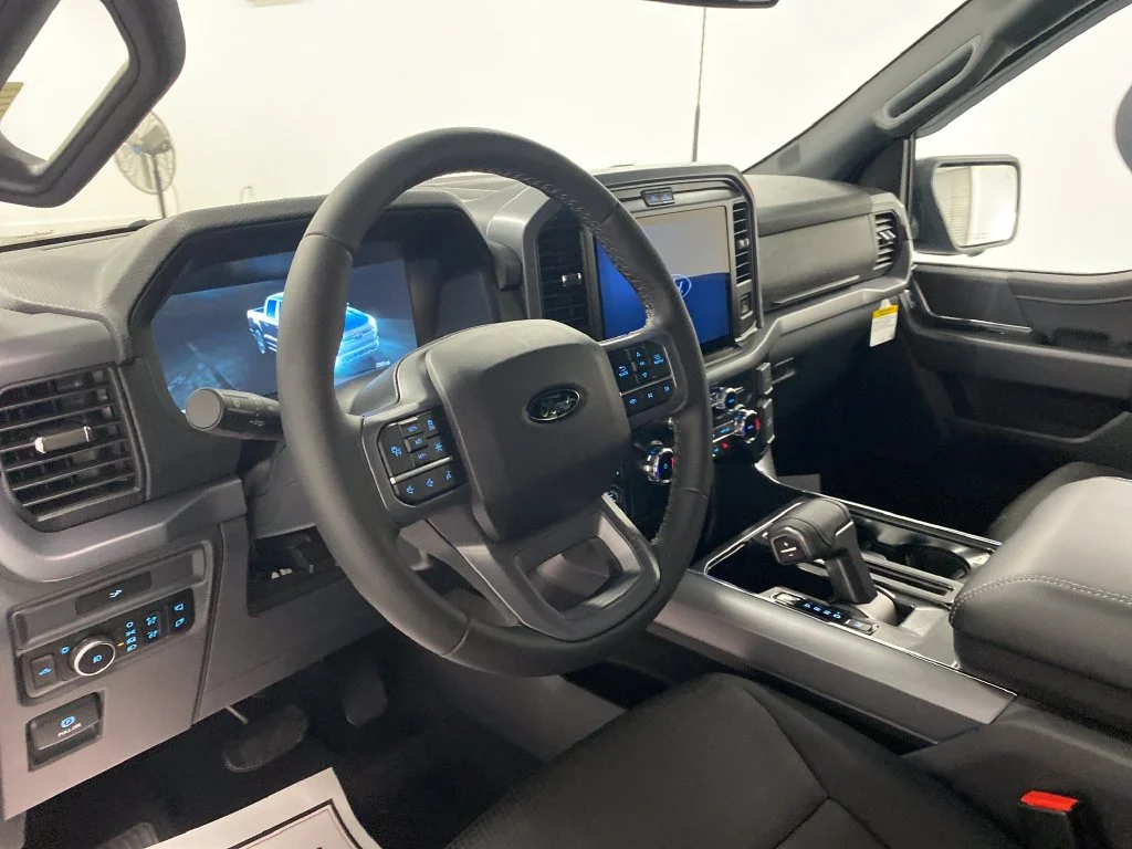 New 2026 Blue Ford XLT image 14