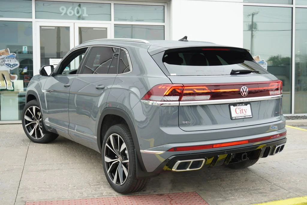 New 2026 Gray Volkswagen 2.0T SEL Premium R-Line image 7