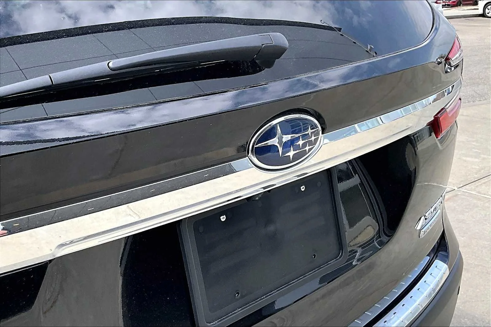 New 2026 Crystal Black Silica Subaru Touring image 12