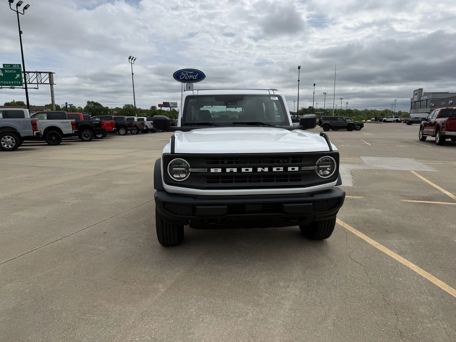 New 2026 Oxford White Ford Base image 3