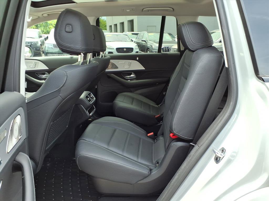 Certified Used 2025 MANUFAKTUR Alpine Grey Mercedes-Benz GLS 450 image 12