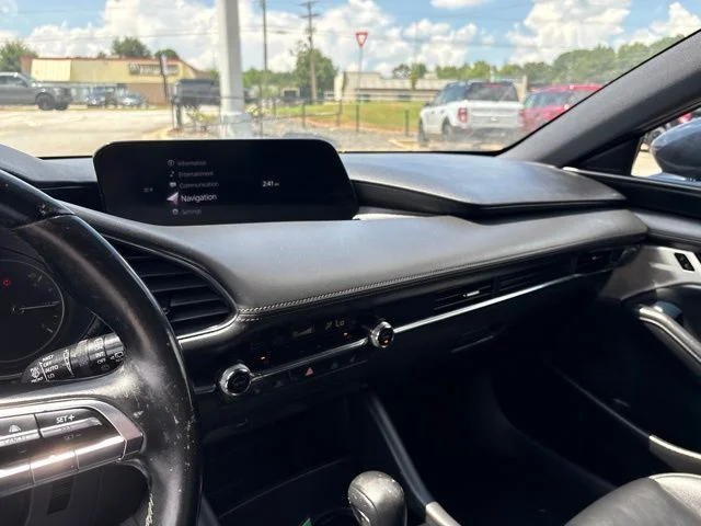 Used 2019 Blue Mazda Preferred image 17
