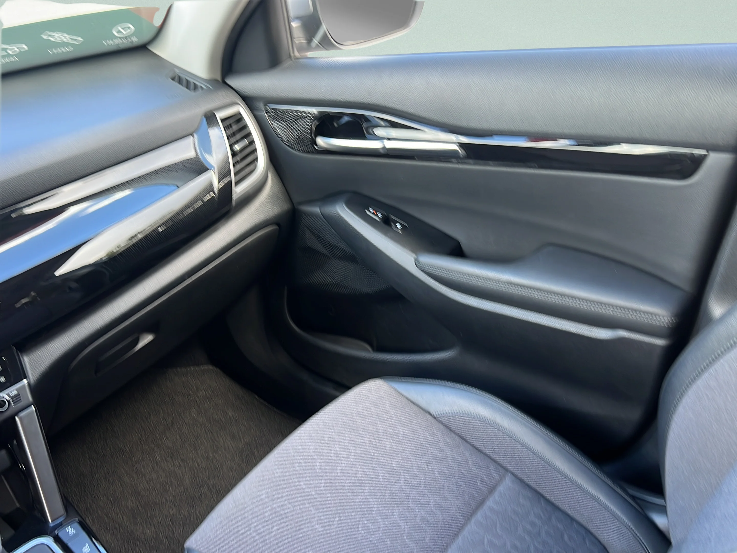 Used 2024 Steel Gray Kia S image 13